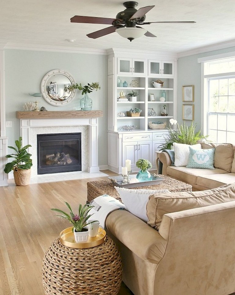 77+ Comfy Coastal Living Room Decorating Ideas - Page 28 of 79
