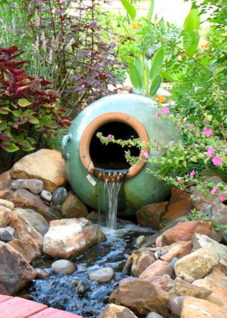 how to make an inexpensive water fountain